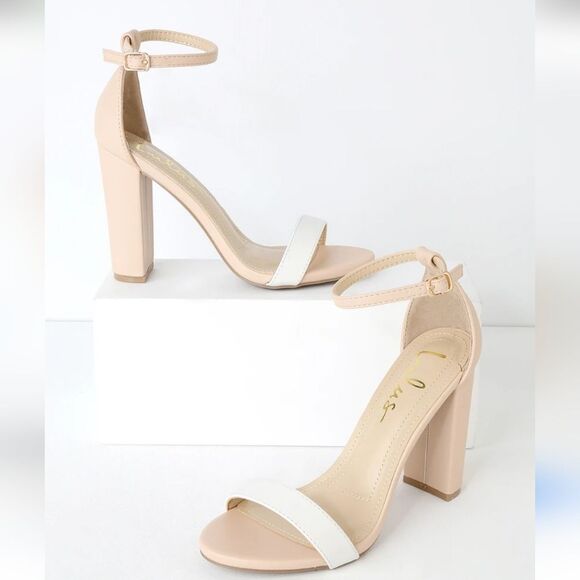 BRAND NEW LULU'S TAYLOR CHUNKY  HEEL  SANDALS - Picture 4 of 16